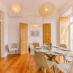 Rent4rest Castle View Family & Friends Bairro Alto *