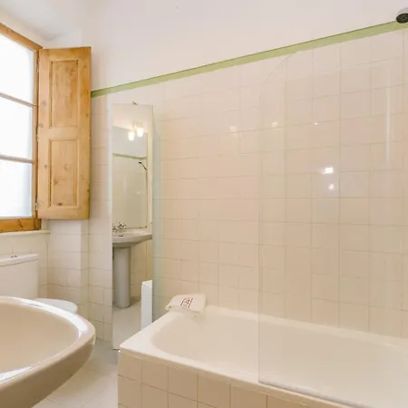 Rent4rest Castle View Family & Friends Bairro Alto Lissabon