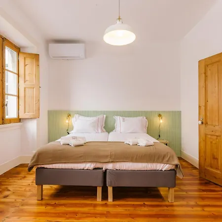 Appartamento Rent4rest Castle View Family & Friends Bairro Alto