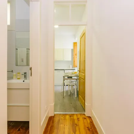 Appartamento Rent4rest Castle View Family & Friends Bairro Alto