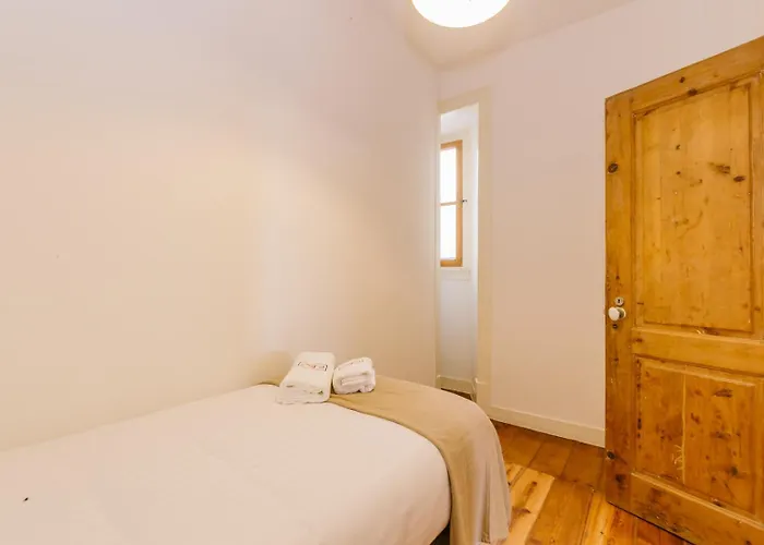 Rent4rest Castle View Family & Friends Bairro Alto *