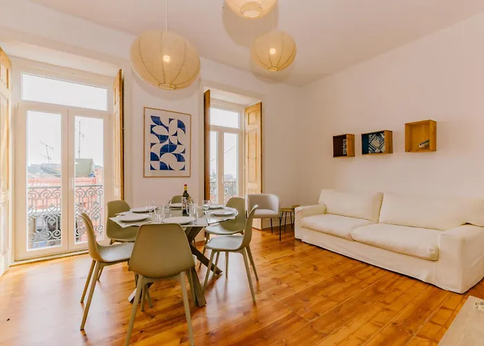 Rent4rest Castle View Family & Friends Bairro Alto