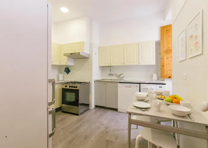 Rent4rest Castle View Family & Friends Bairro Alto * Lisboa